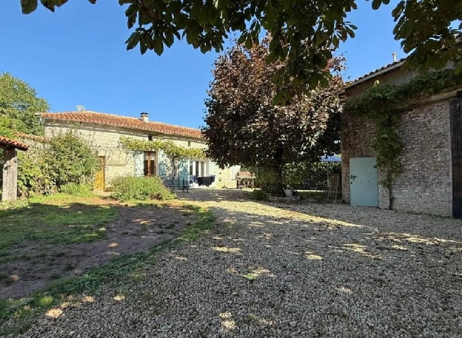  te koop huis La Faye Charente 2