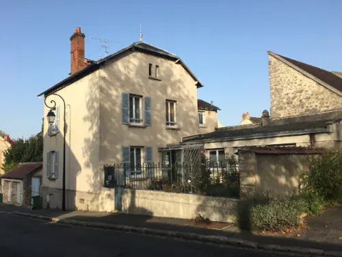 La Ferté-Alais Essonne huis foto 7134361