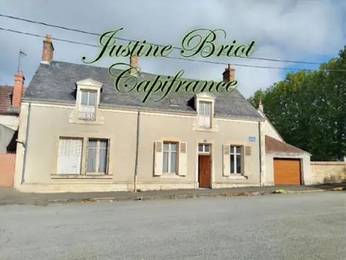 La Guerche-sur-l'Aubois Cher huis foto 7136592