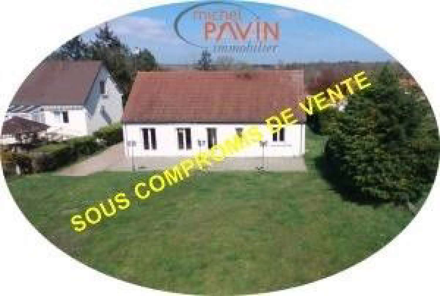  te koop huis La Guerche-sur-l'Aubois Cher 1