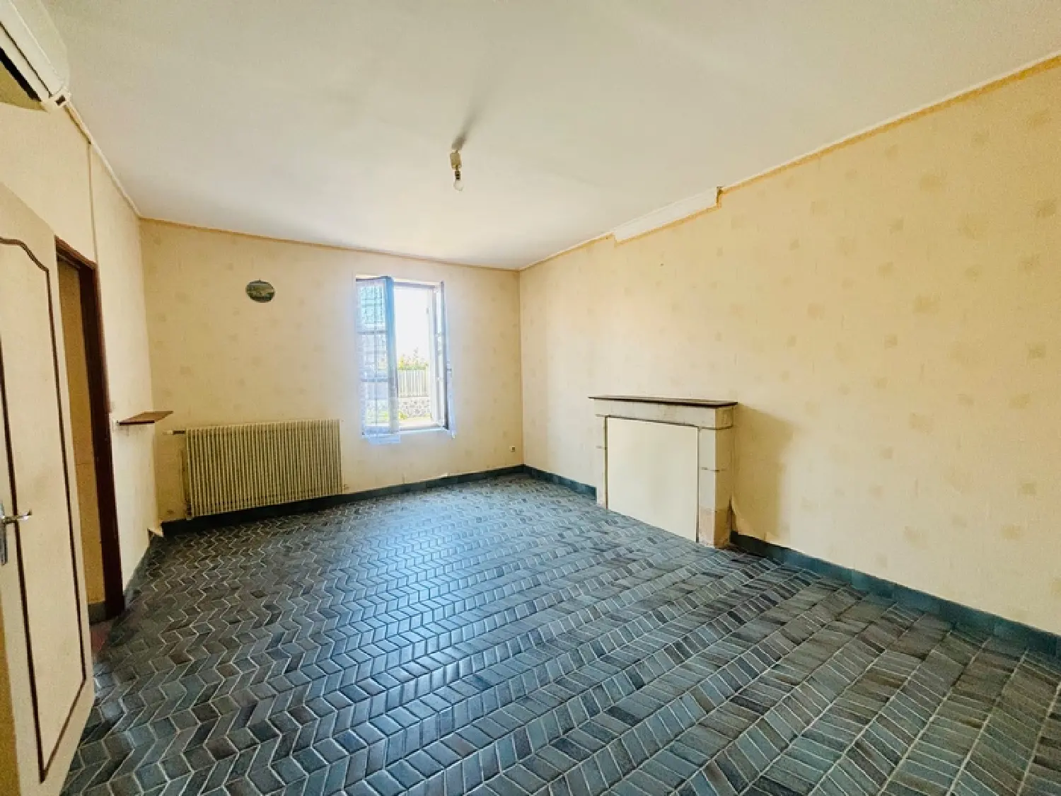  for sale house La Menitré Maine-et-Loire 1