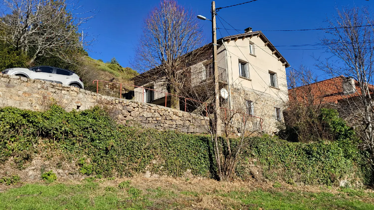  te koop huis Le Cheylard Ardèche 2