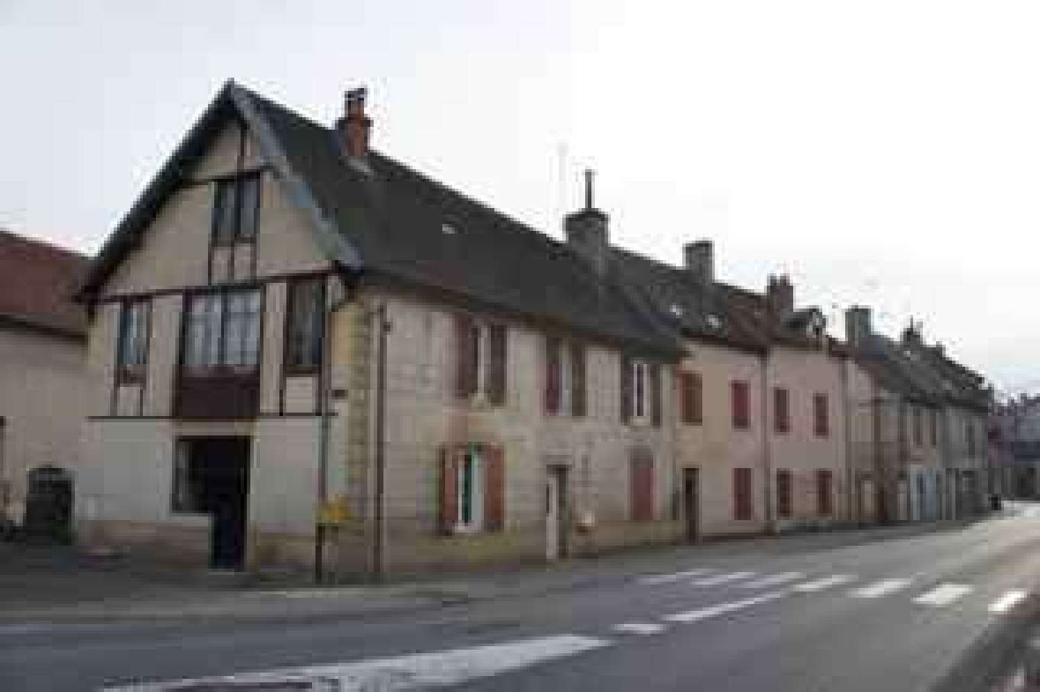  for sale house Le Donjon Allier 1