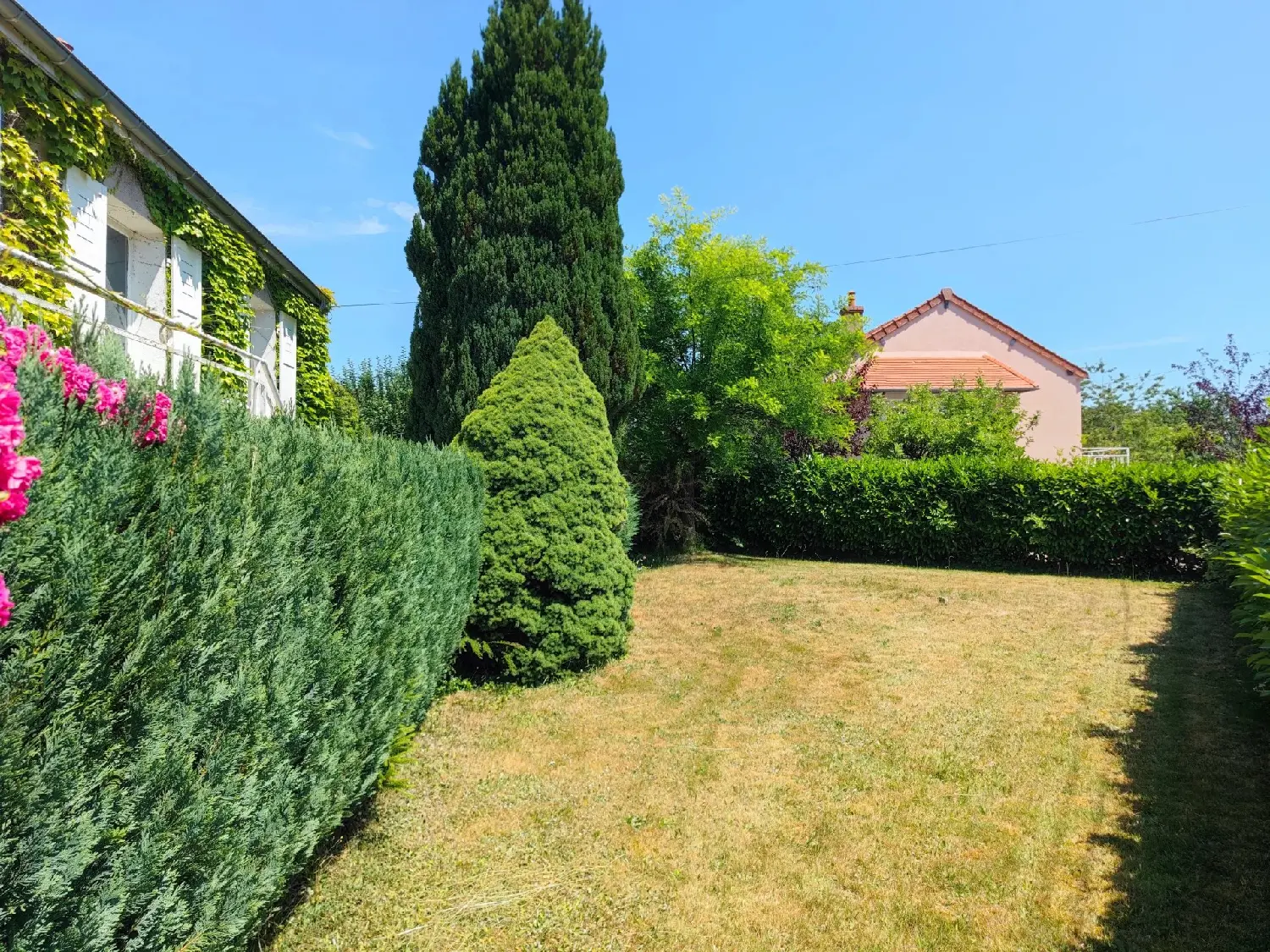  te koop huis Luzy Nièvre 2