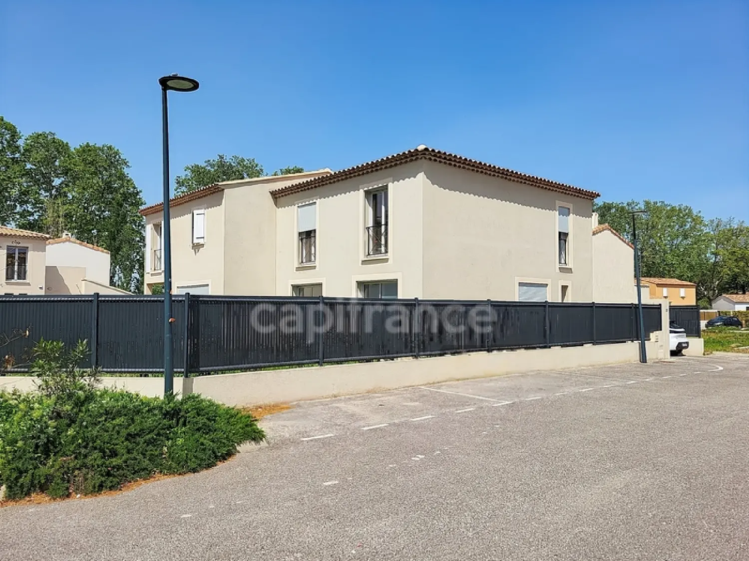  te koop huis Mallemort Bouches-du-Rhône 2