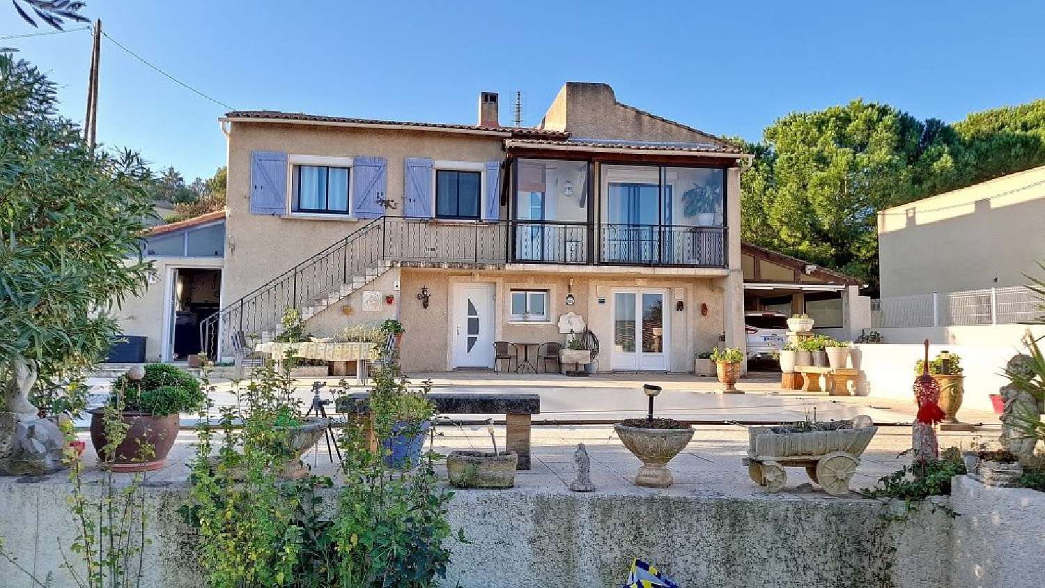  for sale house Milhaud Gard 1