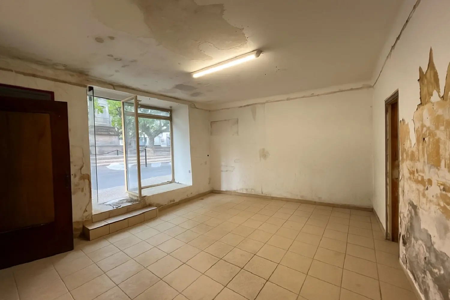  for sale house Milhaud Gard 2