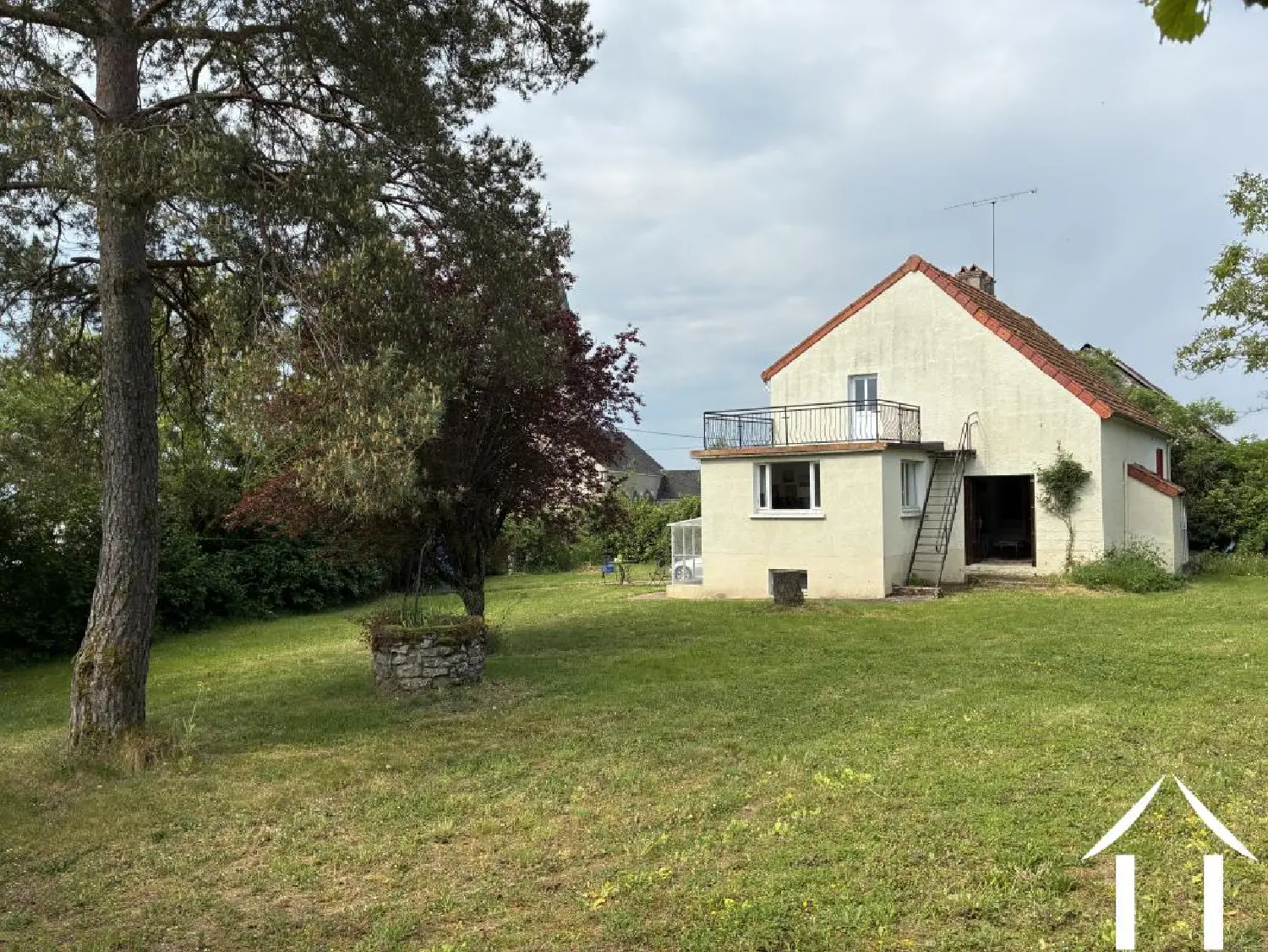  for sale house Mont-et-Marré Nièvre 3