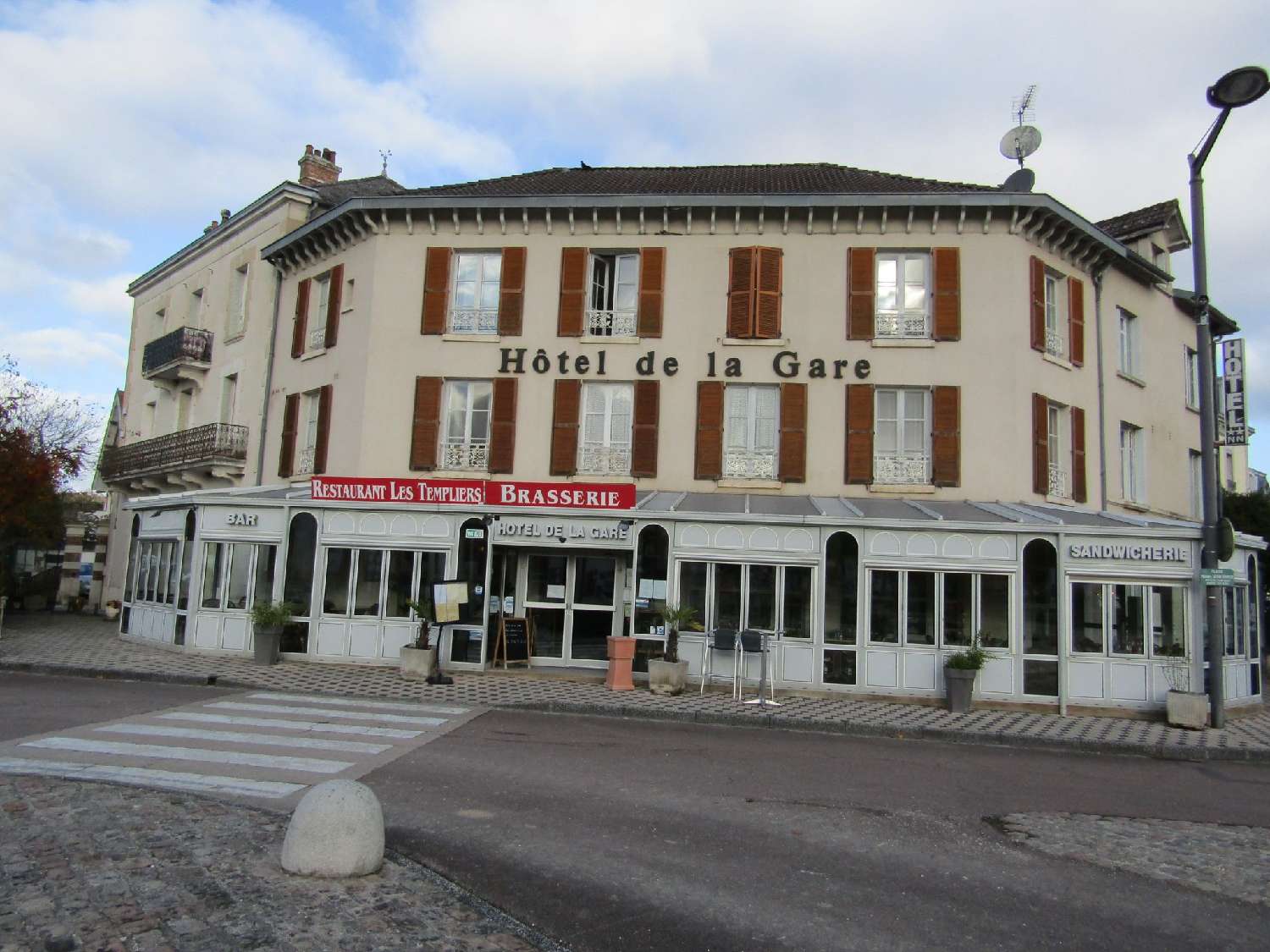  te koop huis Montbard Côte-d'Or 1