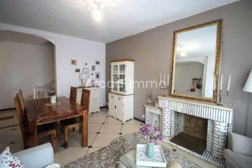 Montignac-de-Lauzun Lot-et-Garonne huis foto 7143533