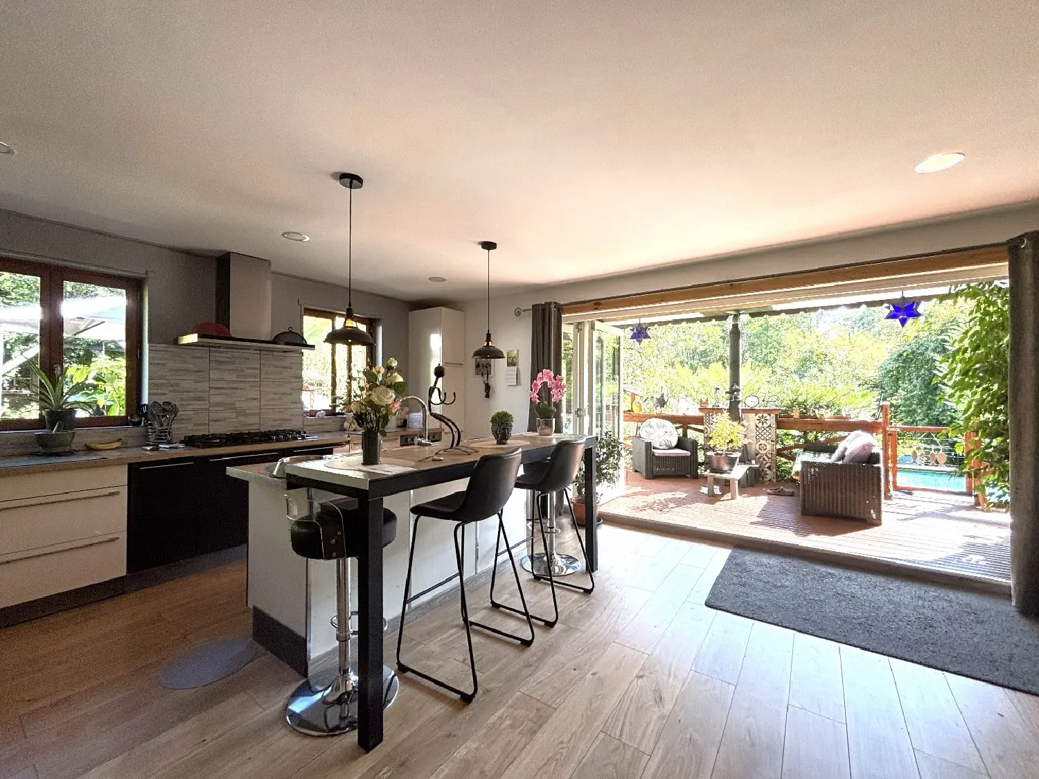  for sale house Nanteuil-en-Vallée Charente 1