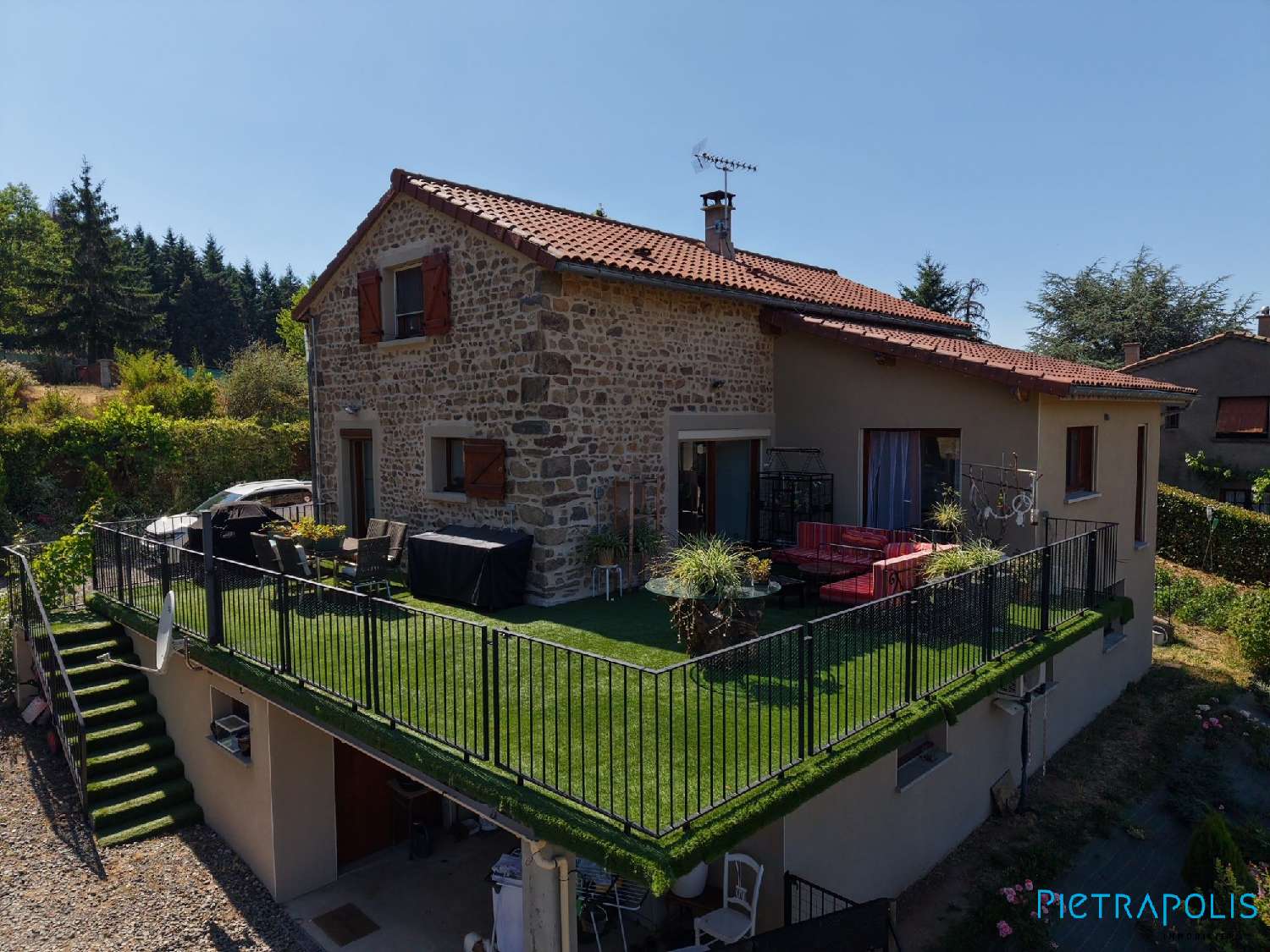 for sale house Neaux Loire 3