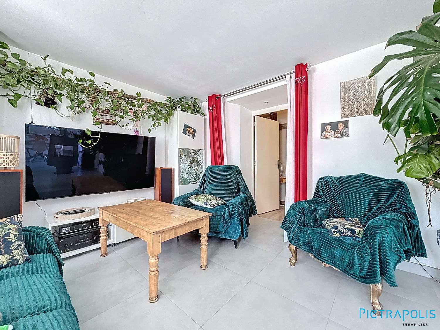  for sale house Neaux Loire 8