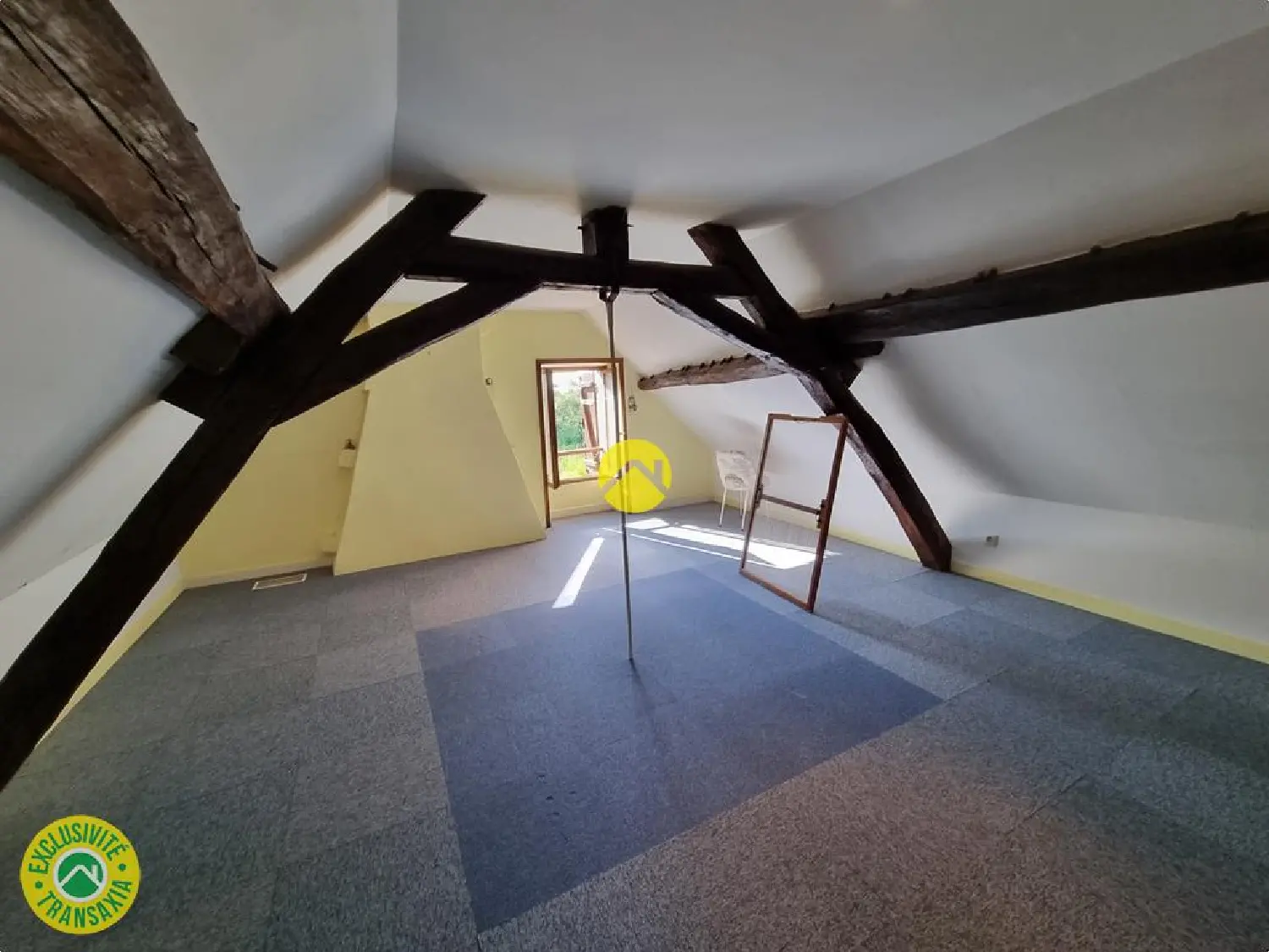  à vendre maison Nérondes Cher 3