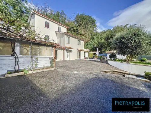 Neuville-sur-Saône Rhône huis foto 7134682
