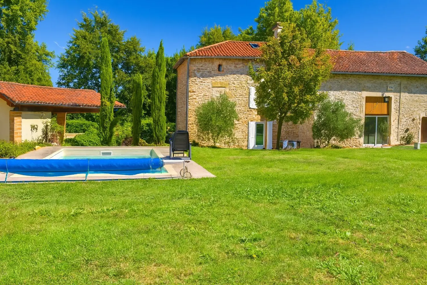  te koop huis Nieuil Charente 3