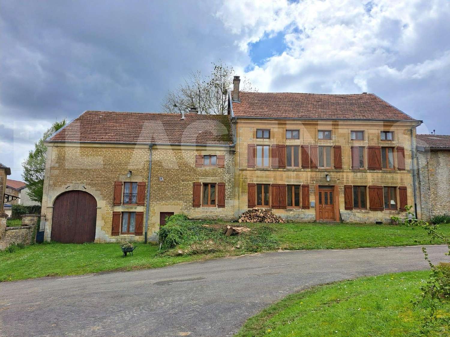  te koop huis Nouart Ardennes 1