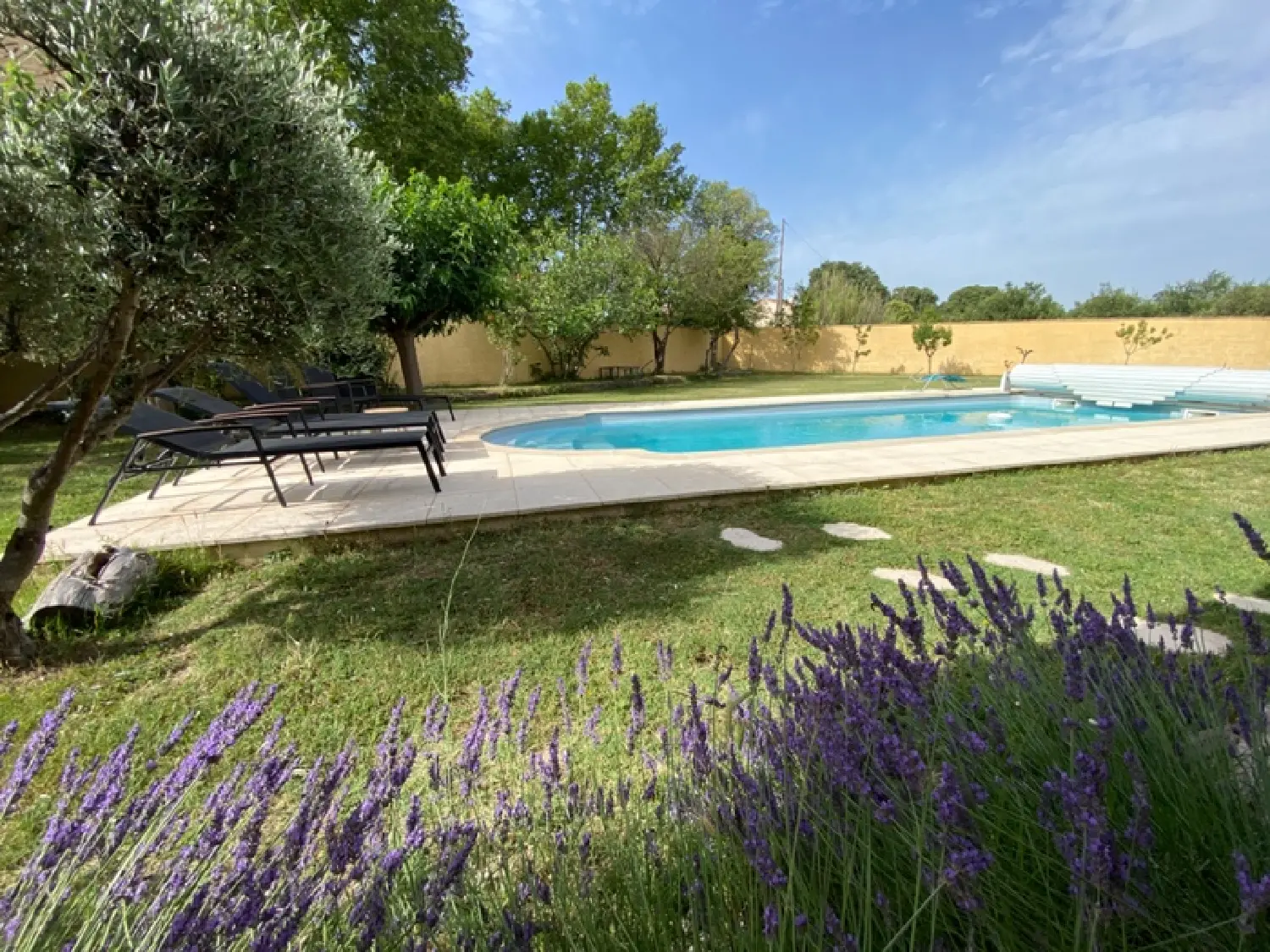  te koop huis Robion Vaucluse 1