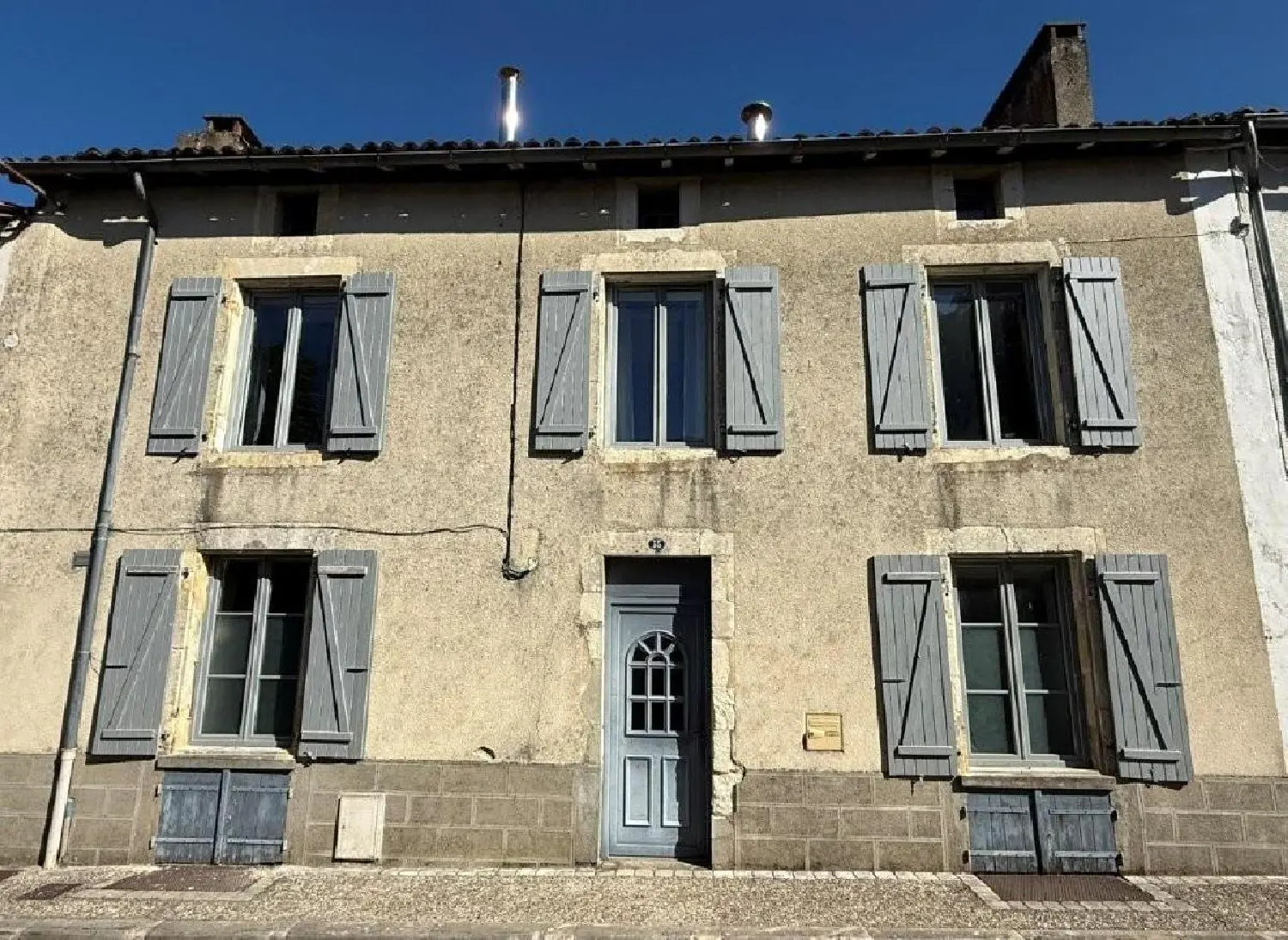  te koop huis Ruffec Charente 1