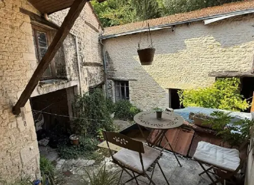 Ruffec Charente huis foto 7135247