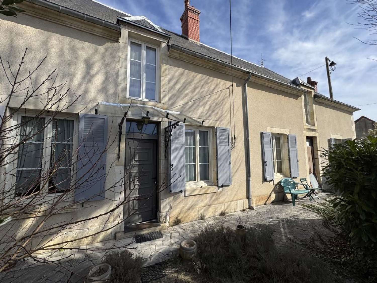  for sale house Saint-Amand-Montrond Cher 1
