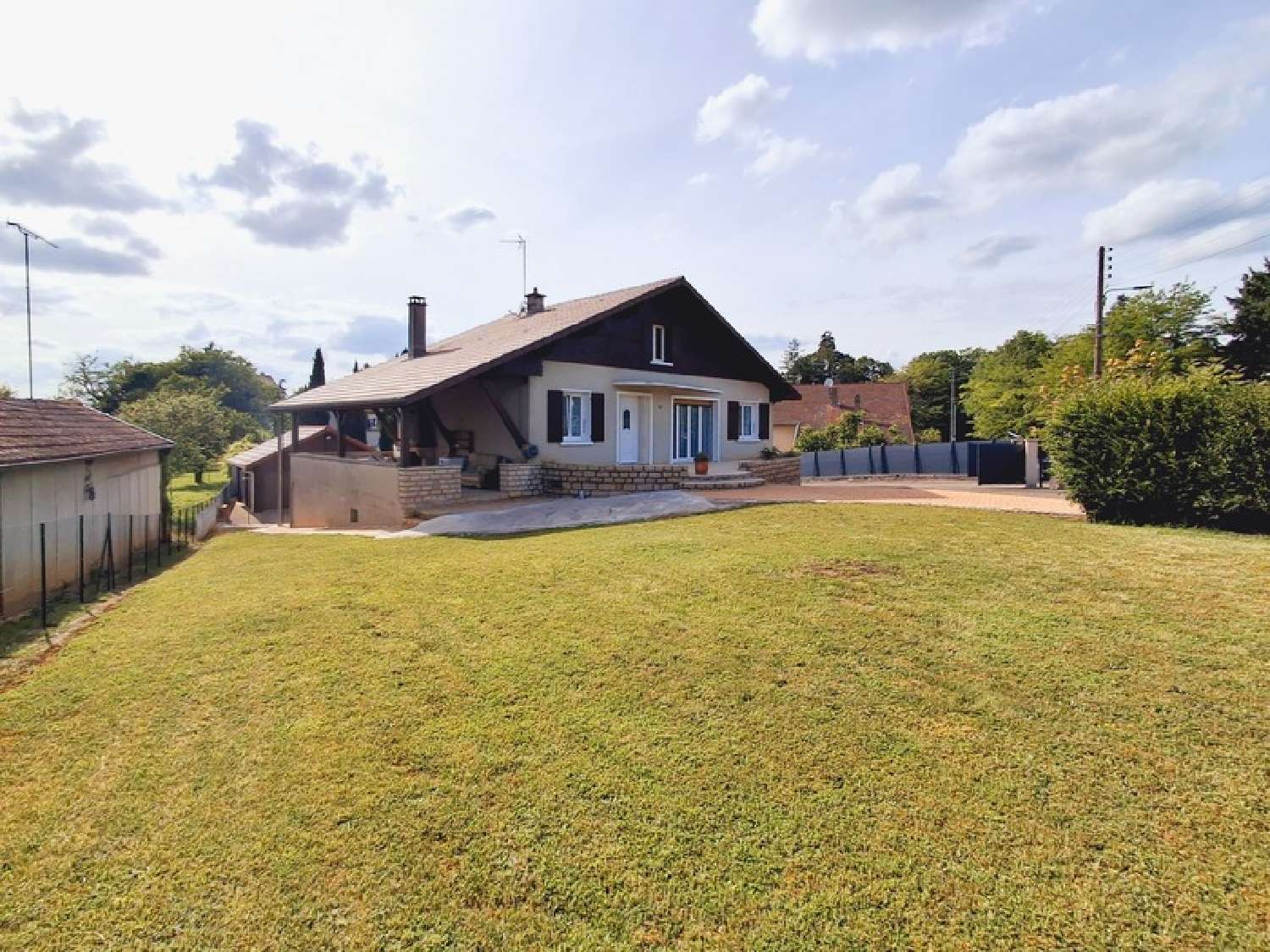  te koop huis Saint-Amour Jura 1