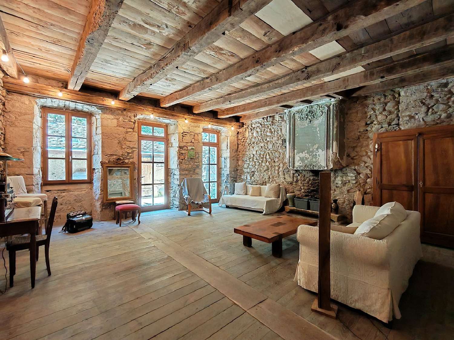  for sale house Saint-Geniez-d'Olt Aveyron 5