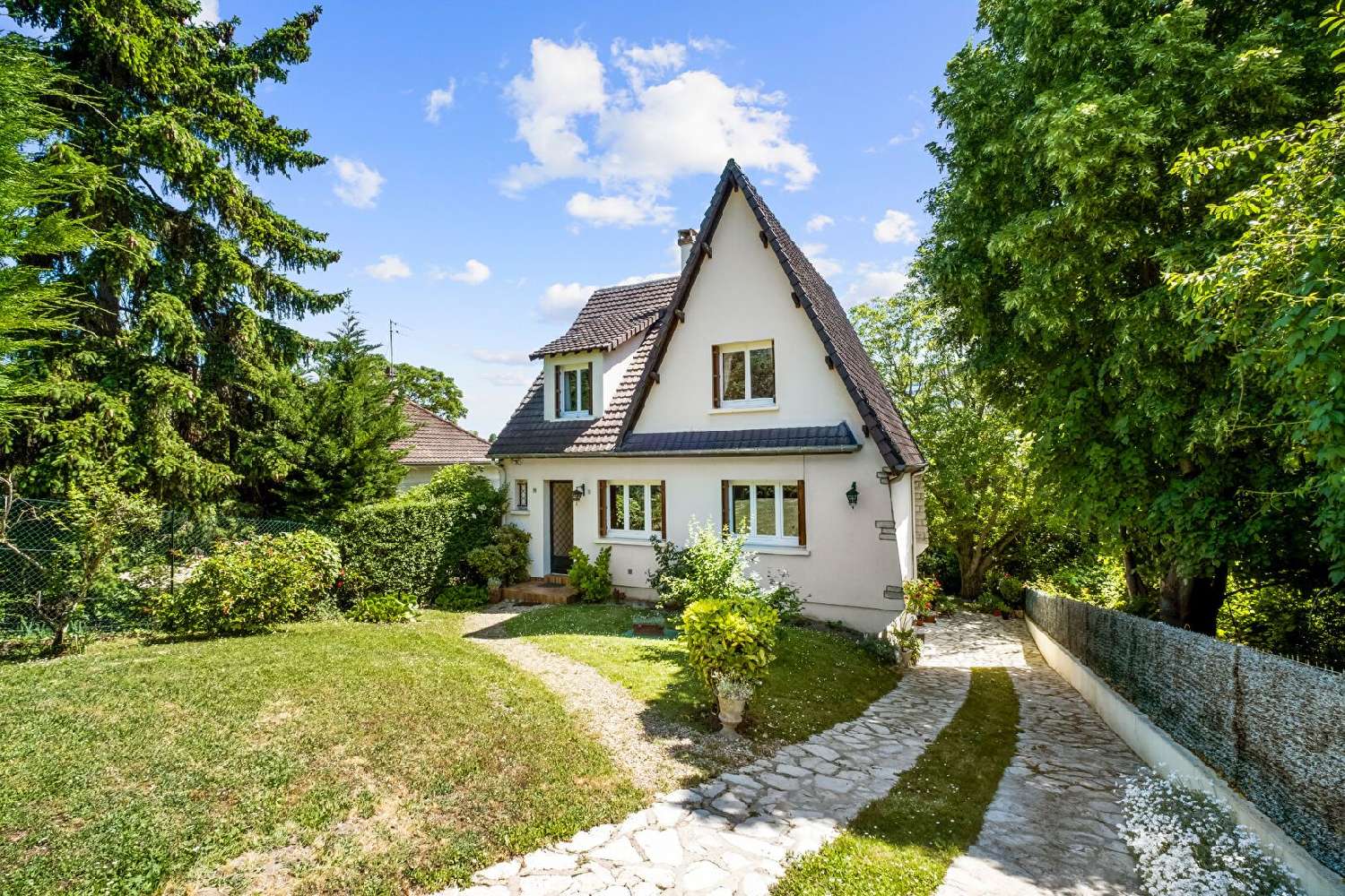  for sale house Saint-Germain-en-Laye Yvelines 1