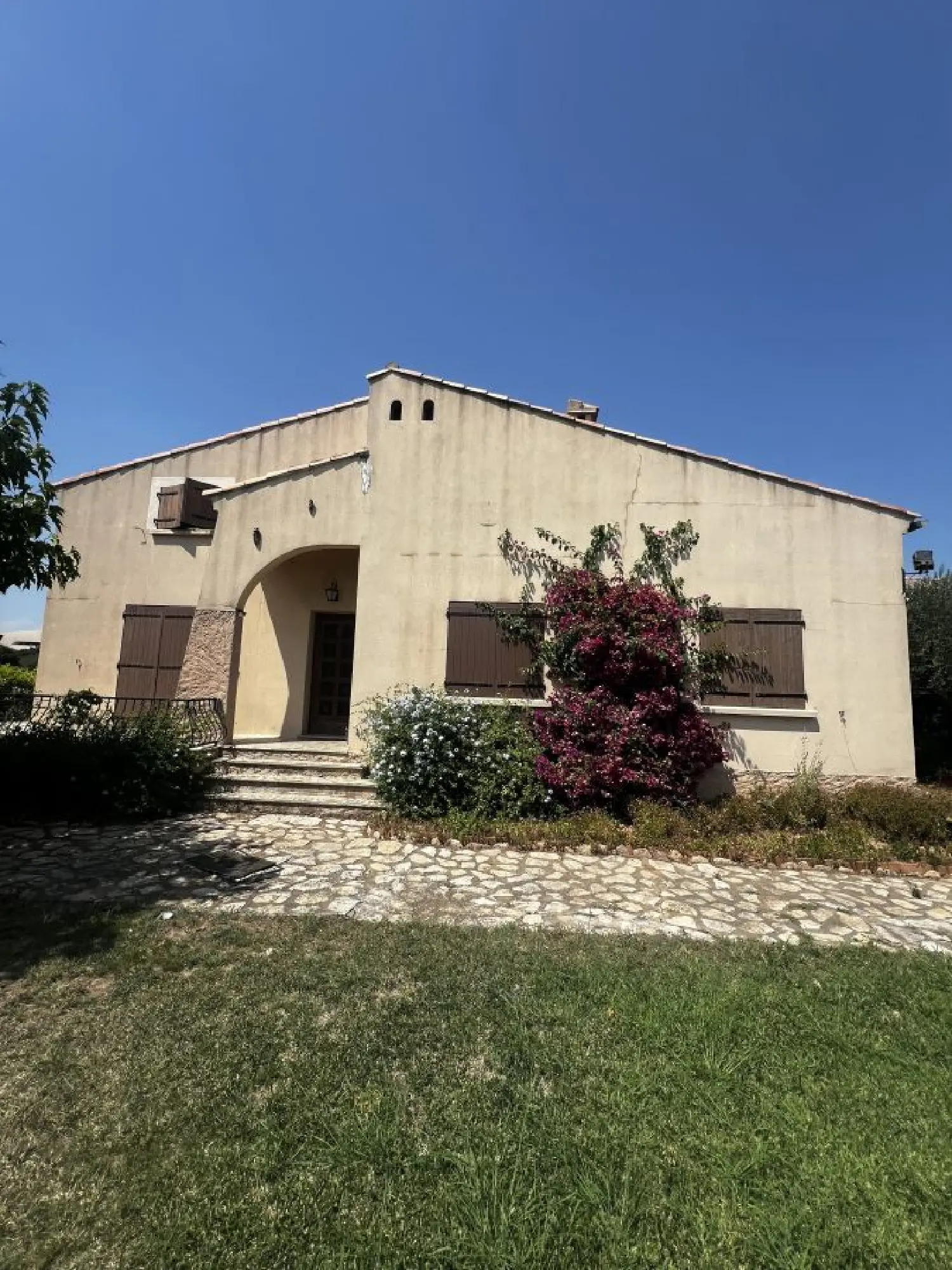  te koop huis Saint-Gilles Gard 1