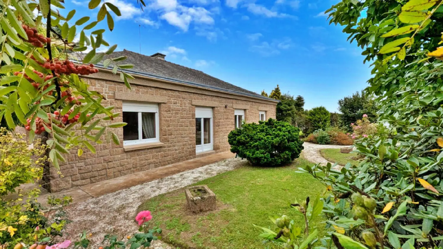  te koop huis Saint-Hilaire-des-Landes Ille-et-Vilaine 2