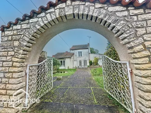 Saint-Jean-de-Thouars Deux-Sèvres casa foto 7134006