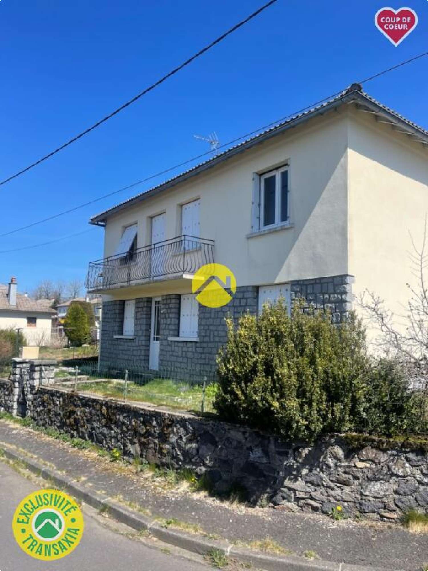  for sale house Saint-Martin-sous-Vigouroux Cantal 2