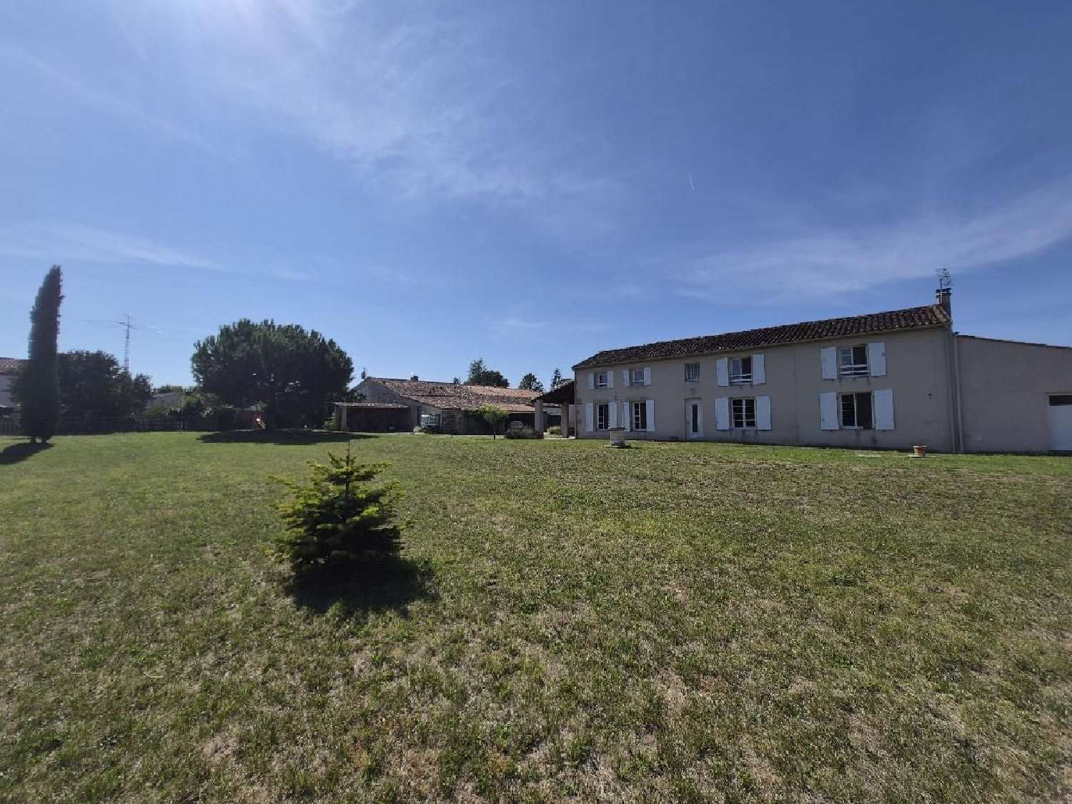  for sale house Saint-Pardoult Charente-Maritime 1
