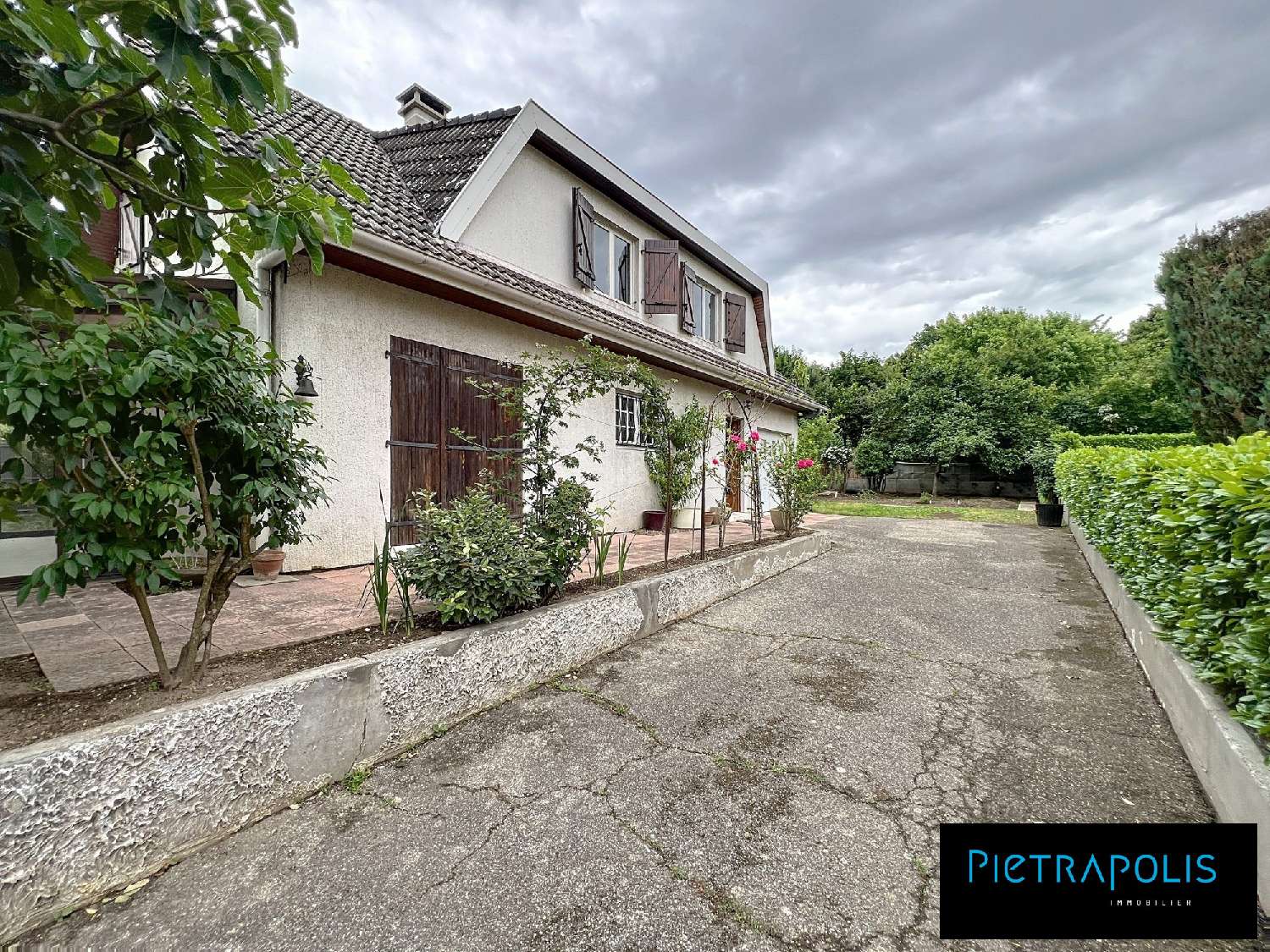  for sale house Saint-Priest Rhône 1