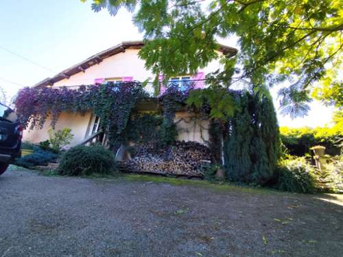 Saint-Sulpice-des-Rivoires Isère huis foto 7143359