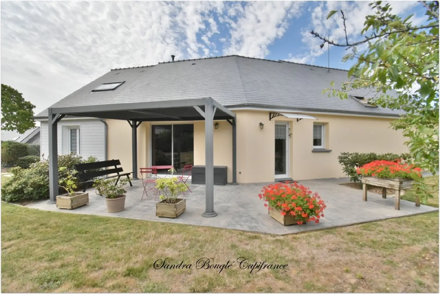  te koop huis Sainte-Suzanne Mayenne 1