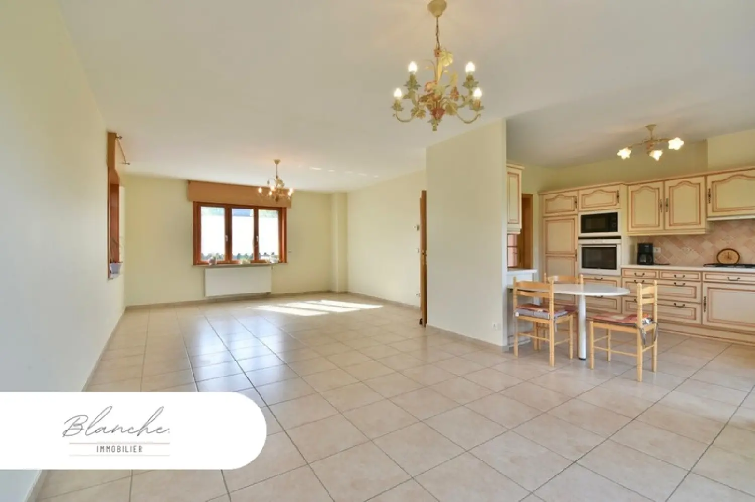  te koop huis Santes Nord 7