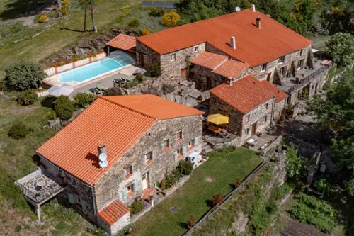 Le Tech Pyrénées-Orientales huis foto