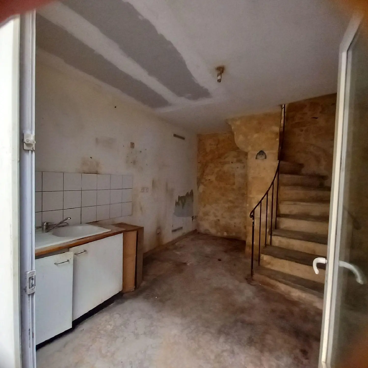  te koop huis Sommières Gard 2