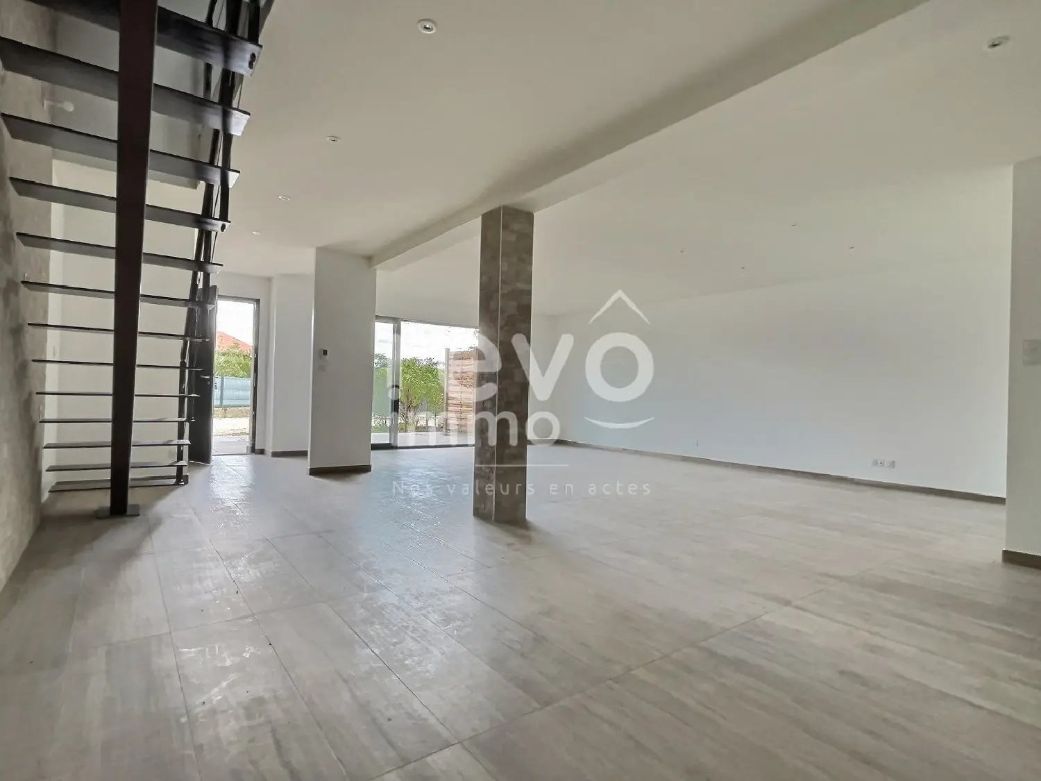  te koop huis Tramoyes Ain 2