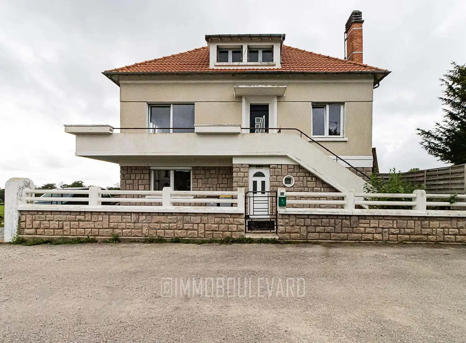  te koop huis Treignat Allier 2