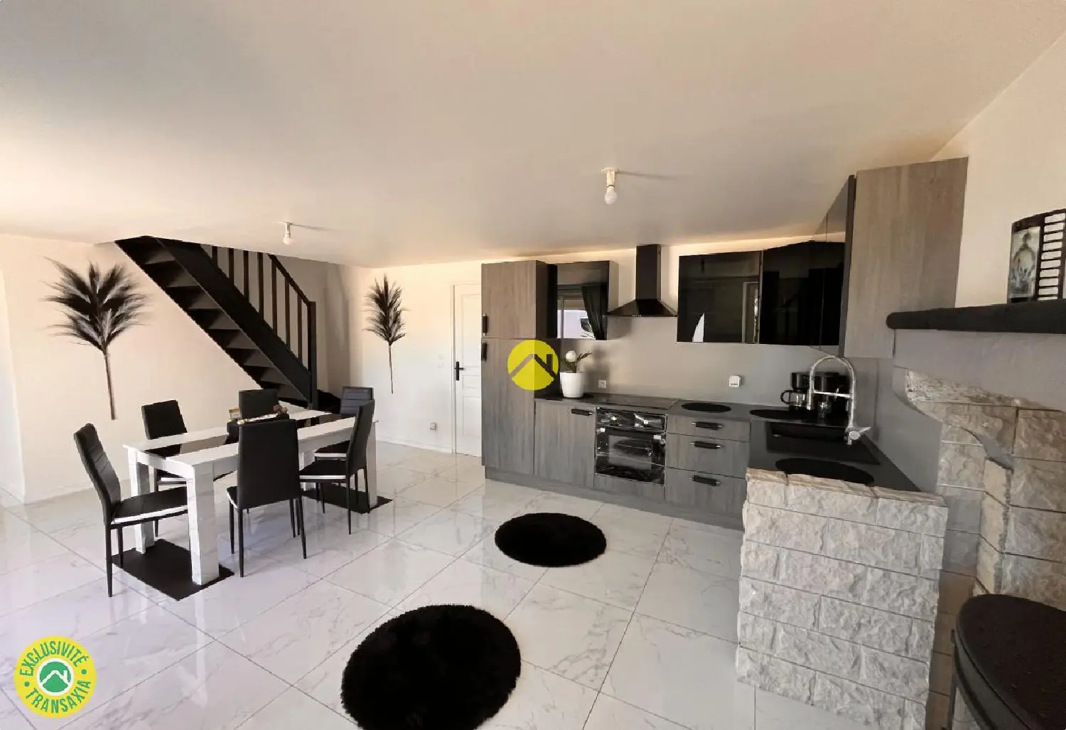  te koop huis Uzay-le-Venon Cher 3