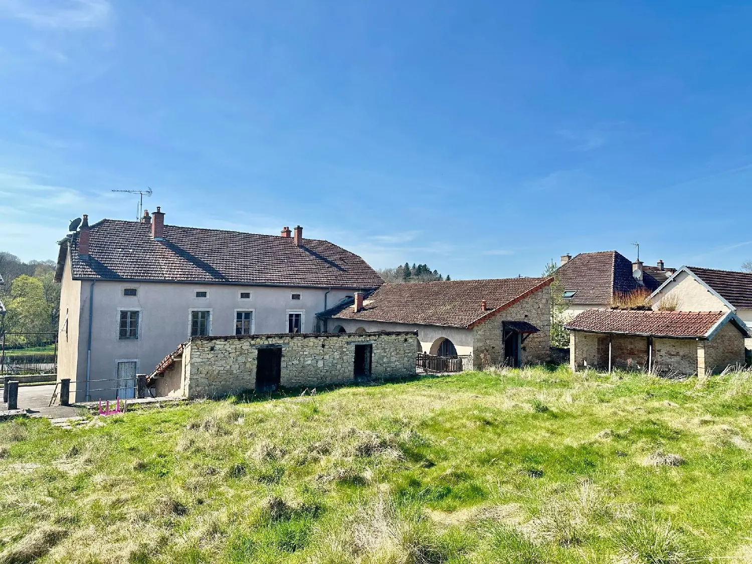  te koop huis Verchamp Haute-Saône 2