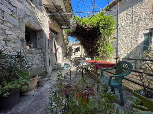 Vic-le-Fesq Gard Haus Bild 7144324