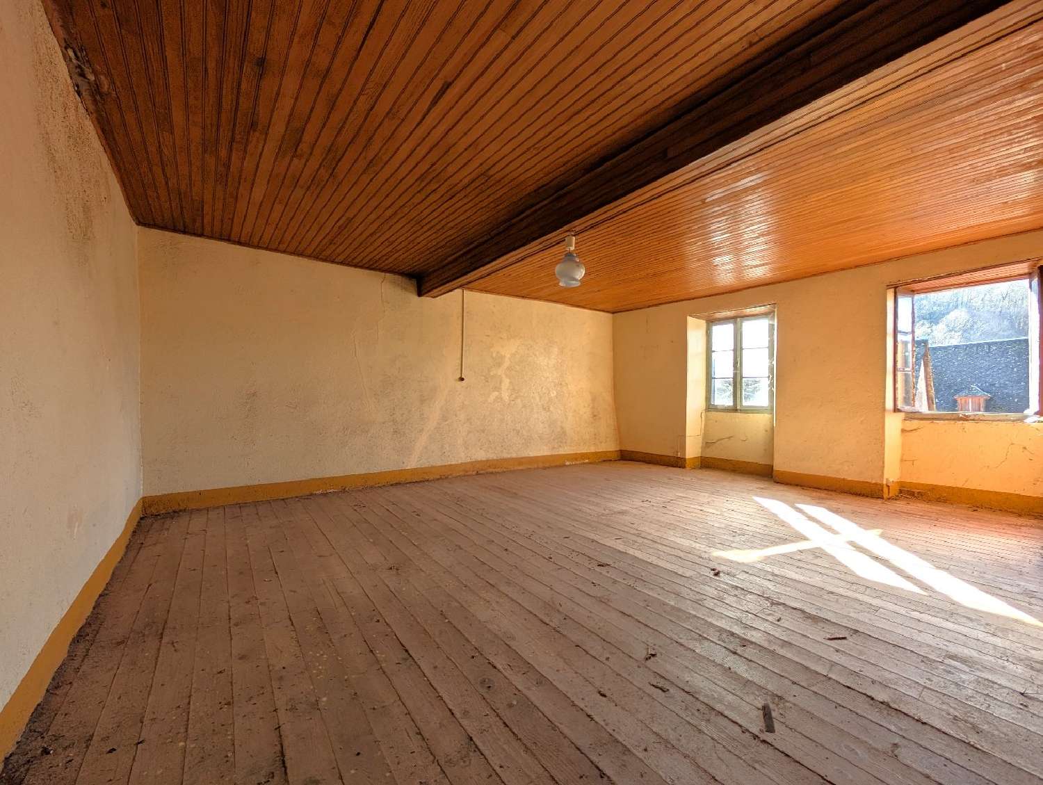  for sale house Villecomtal Aveyron 4