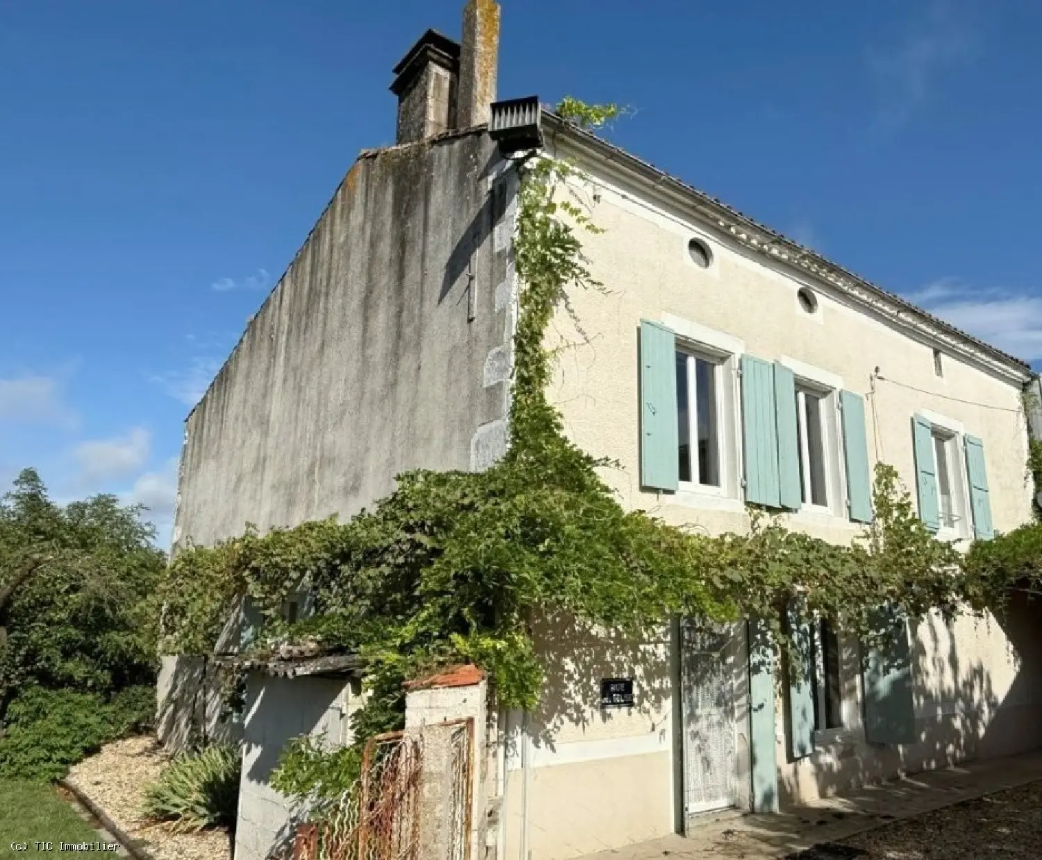  for sale house Villefagnan Charente 1