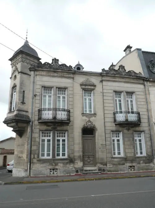 Cognac Charente Bürgerhaus Bild 7136561