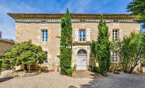 Cordes-Sur-Ciel Tarn Bürgerhaus Bild 7144712