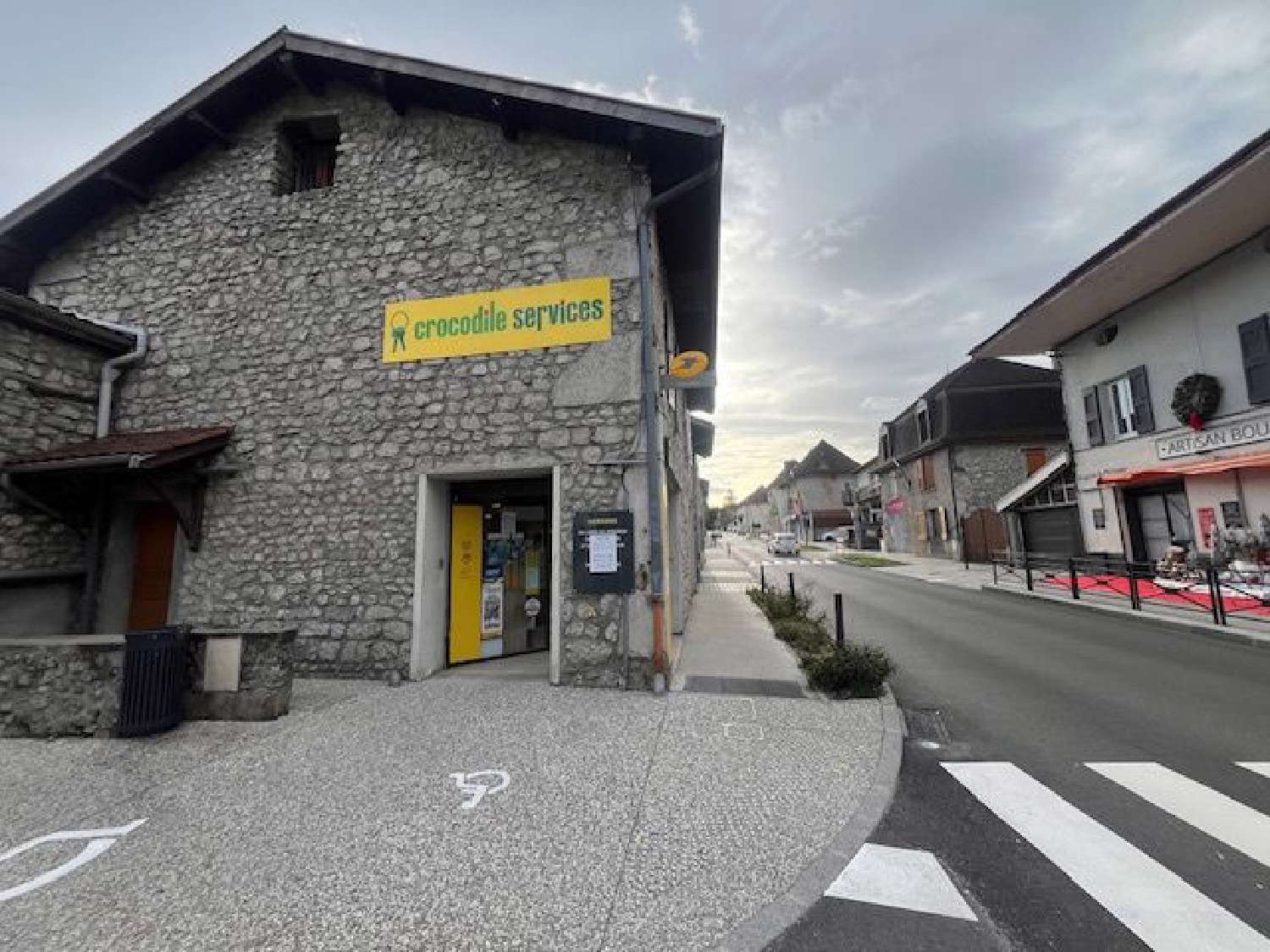  for sale office Bernin Isère 1