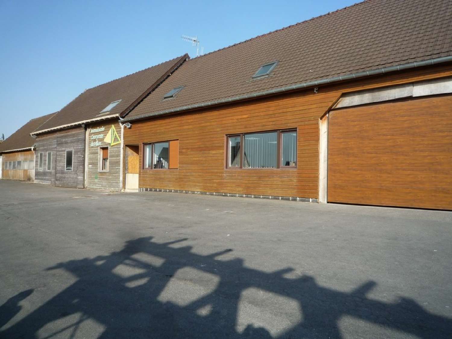  for sale office La Croix-sur-Ourcq Aisne 2